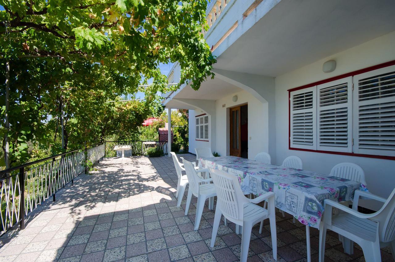 Apartments Biserka Barbat na Rabu Exterior foto